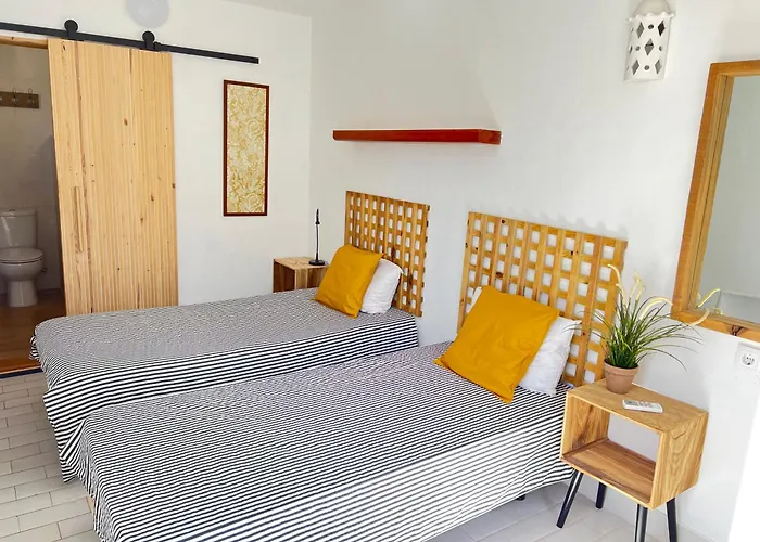 Villa à 3 Chambres à Coucher